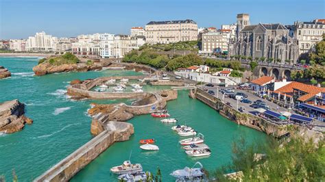 biarritz france tourism.